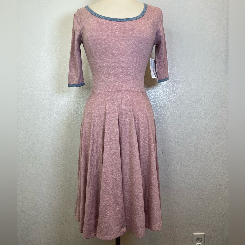 NWT Lularoe Nicole Heather Pink  Dress Size Small